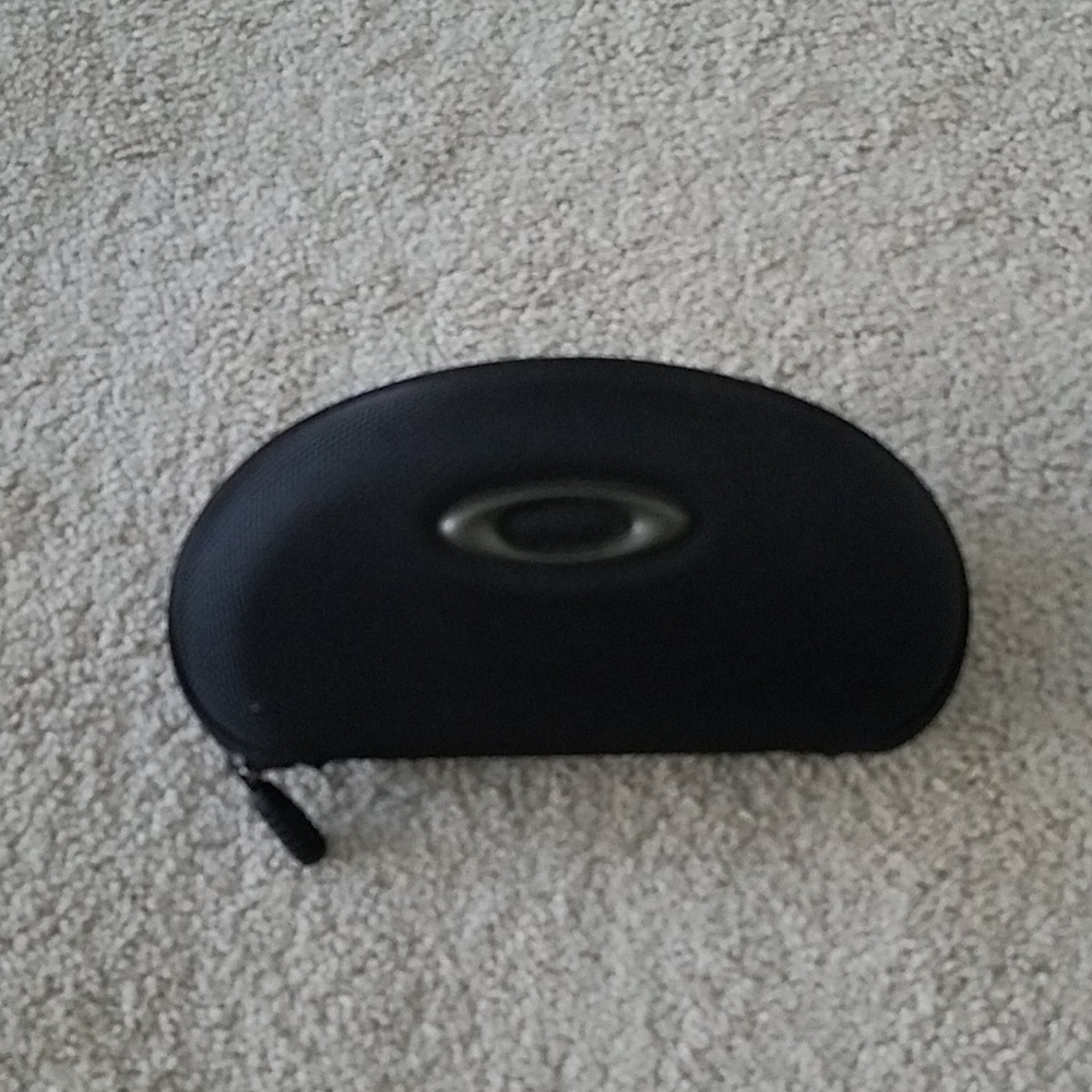 Case for sunglasses